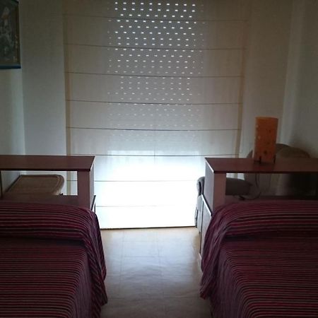 Se Alquila Piso Centrico En Sanxenxo C/Garaje Leilighet Eksteriør bilde